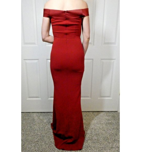 Milla Prom Dress Size 6 Red Gown Long Train Formal Sexy Pretty Woman Gorgeous - Picture 2 of 16